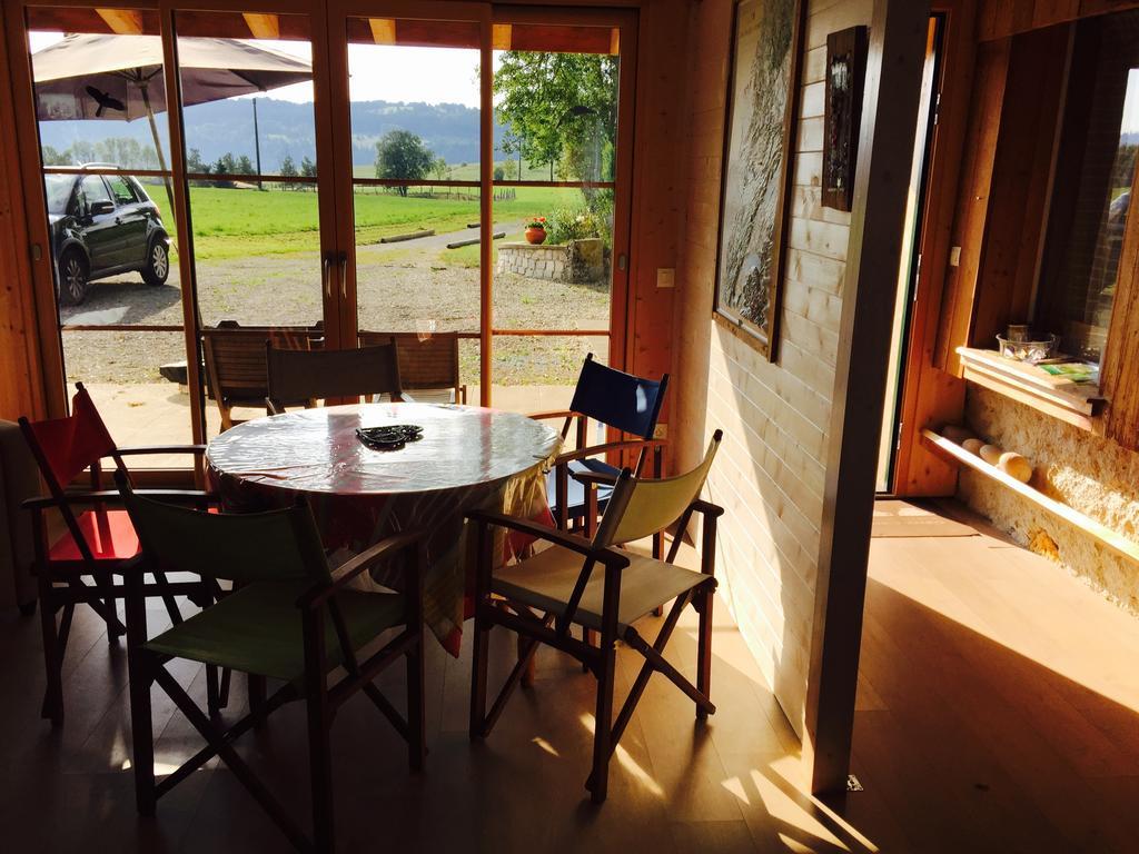 Gite Les Cigognes Orchamps-Vennes Bilik gambar